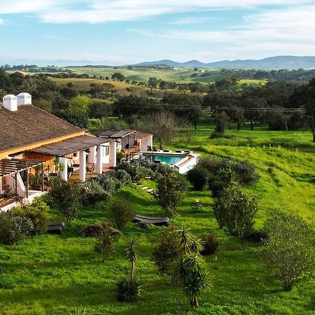 Herdade Reguenguinho Cercal do Alentejo Buitenkant foto